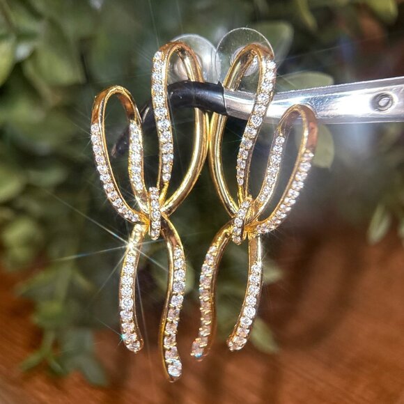 Kendra Scott Bow Cz Earrings - Picture 6 of 10